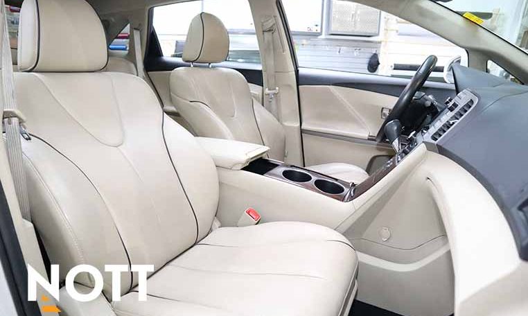 2016 TOYOTA Venza XLE | LOCAL | ONE-OWNER