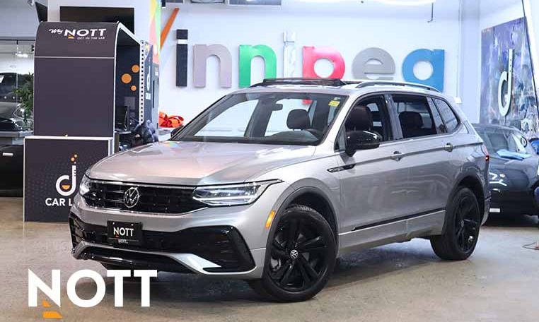 2023 VOLKSWAGEN TIGUAN COMFORTLINE R-LINE BLACK EDITION | LOCAL | ONE OWNER | NO ACCIDENTS