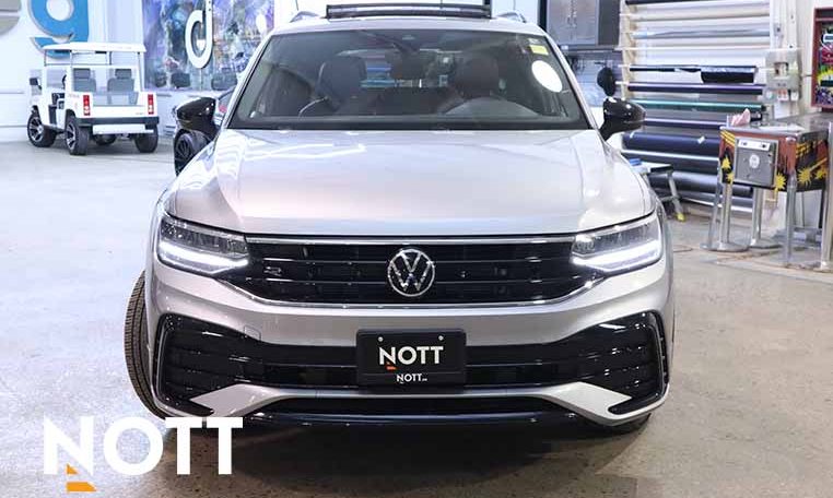 2023 VOLKSWAGEN TIGUAN COMFORTLINE R-LINE BLACK EDITION | LOCAL | ONE OWNER | NO ACCIDENTS