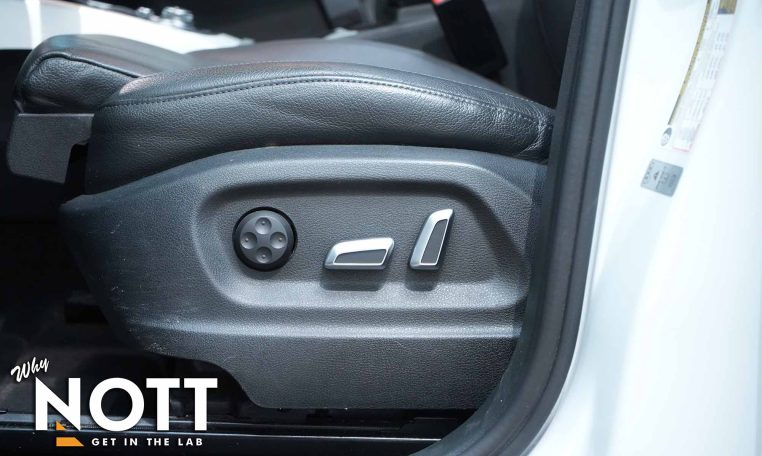 2015 AUDI Q5 3.0T PROGRESSIV | Local MB Vehicle | 3.0T | S-Line