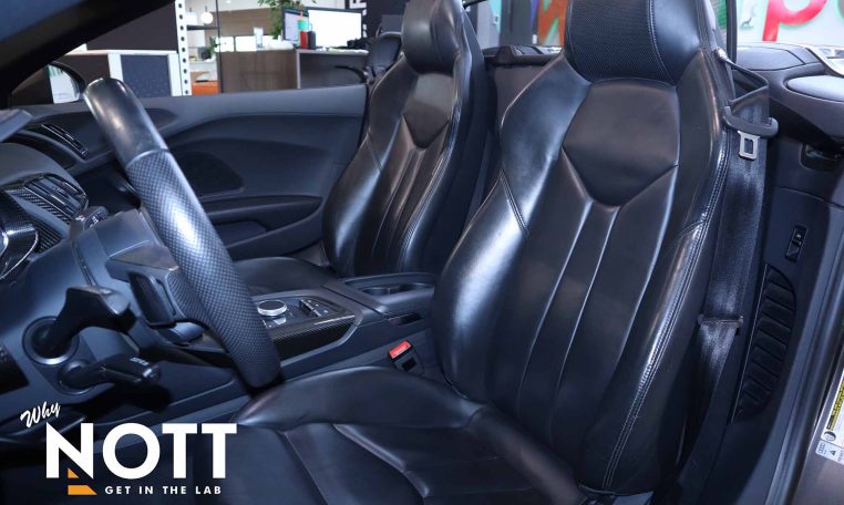 2017 AUDI R8 SPYDER V10 QUATTRO | 13-Speaker Bang & Olufsen Sound System