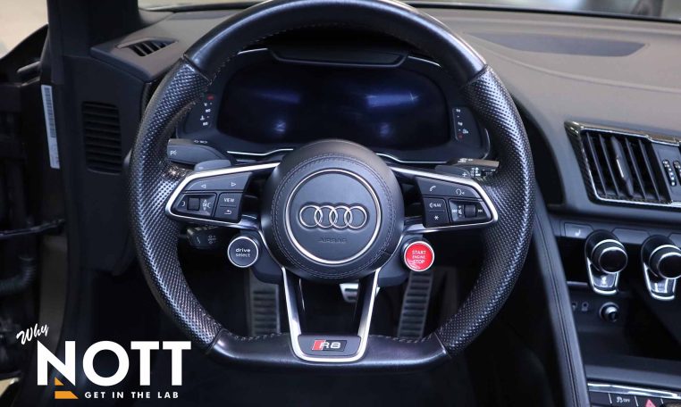 2017 AUDI R8 SPYDER V10 QUATTRO | 13-Speaker Bang & Olufsen Sound System