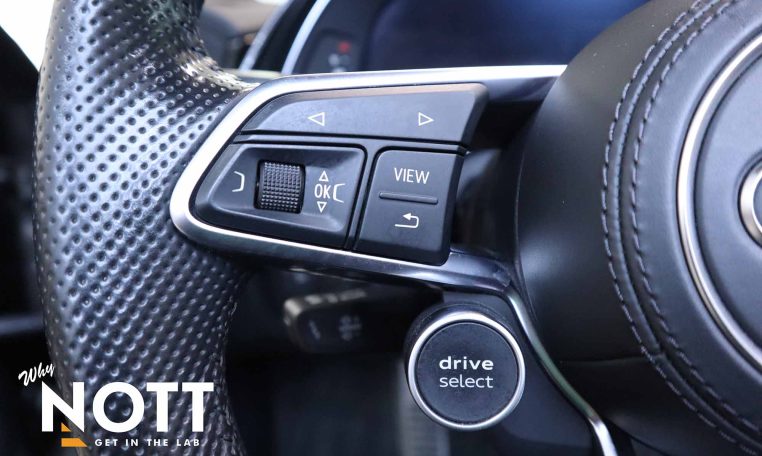 2017 AUDI R8 SPYDER V10 QUATTRO | 13-Speaker Bang & Olufsen Sound System