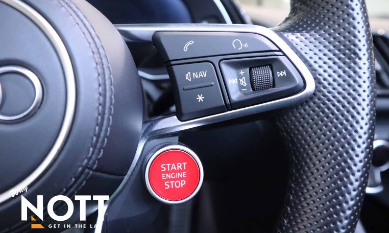 2017 AUDI R8 SPYDER V10 QUATTRO | 13-Speaker Bang & Olufsen Sound System