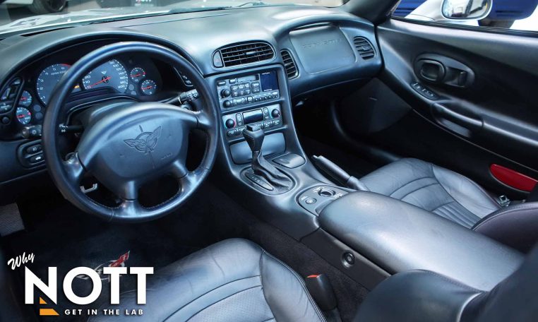 2001 CHEVROLET CORVETTE