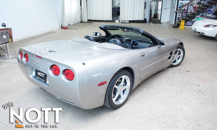 2001 CHEVROLET CORVETTE