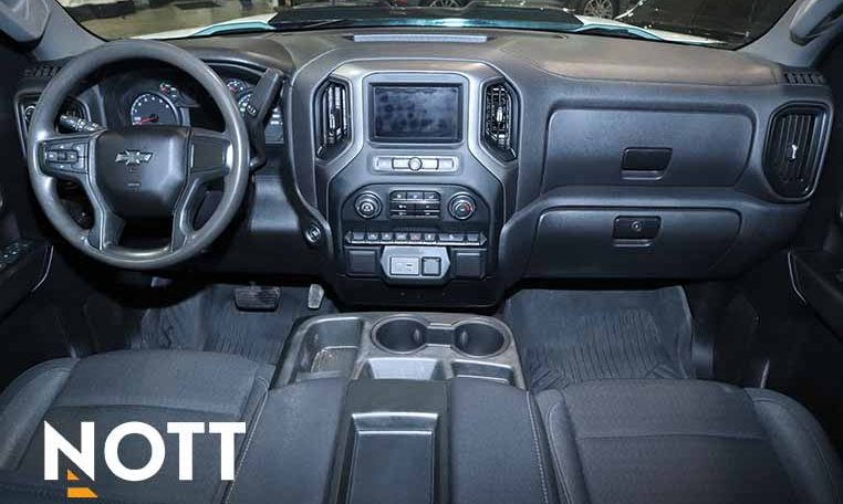 2023 CHEVROLET SILVERADO 1500 TRAIL BOSS CUSTOM NO ACCIDENTS - LOW KM'S