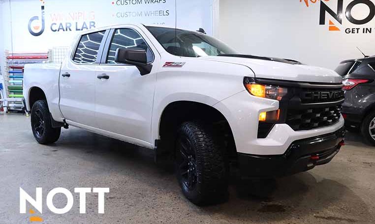 2023 CHEVROLET SILVERADO 1500 TRAIL BOSS CUSTOM NO ACCIDENTS - LOW KM'S