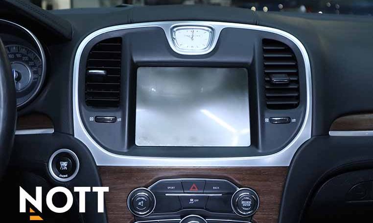 2015 CHRYSLER 300C PLATINUM