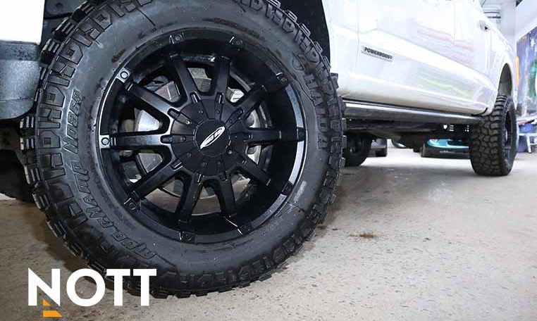 2022 FORD F150 LARIAT | 6" LIFT | 20" RIMS | 35" TIRES | ONE OWNER | POWERBOOST