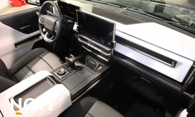 2024 GMC HUMMER EV PICKUP 2X