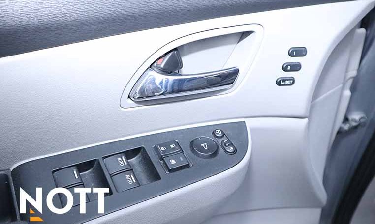 2016 HONDA ODYSSEY TOURING ONE OWNER | LOW KM | FAMILY VAN