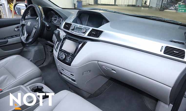 2016 HONDA ODYSSEY TOURING ONE OWNER | LOW KM | FAMILY VAN