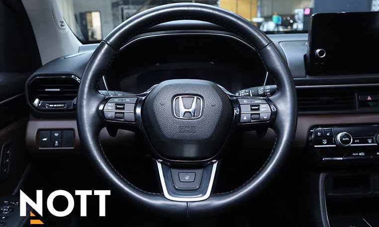 2023 HONDA PILOT TOURING LOADED | NO ACCIDENTS