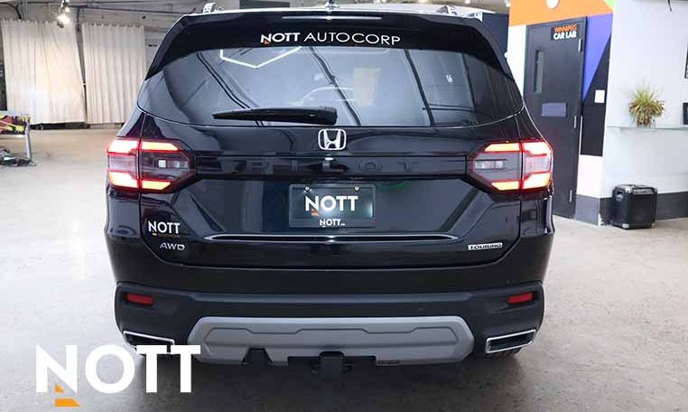 2023 HONDA PILOT TOURING LOADED | NO ACCIDENTS