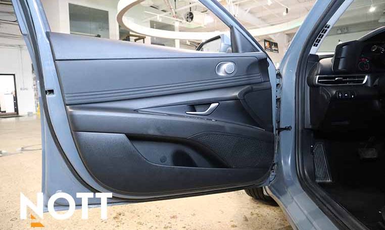 2023 HYUNDAI ELANTRA PREFERRED | ONE OWNER | FACTORY WARRANTY