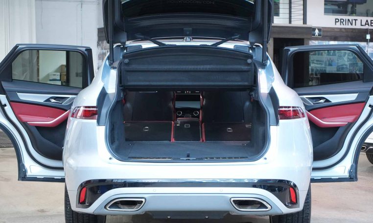 2021 JAGUAR F-Pace P400 R-DYNAMIC S | Meridian Sound | Apple CarPlay