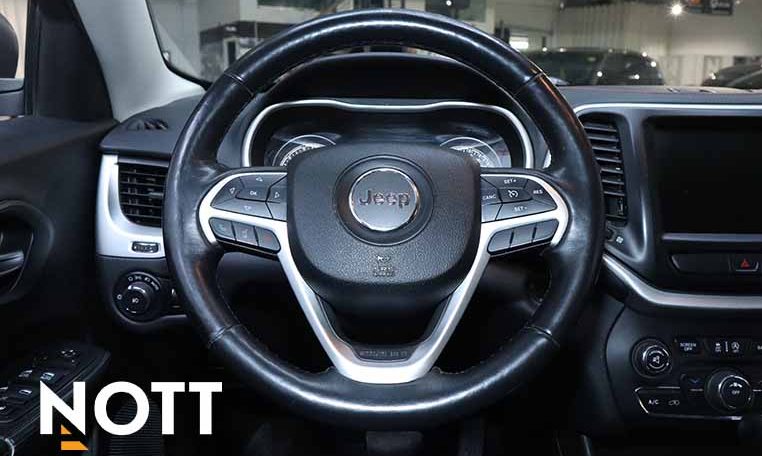 2016 JEEP CHEROKEE TRAILHAWK | Local | Trail Rated