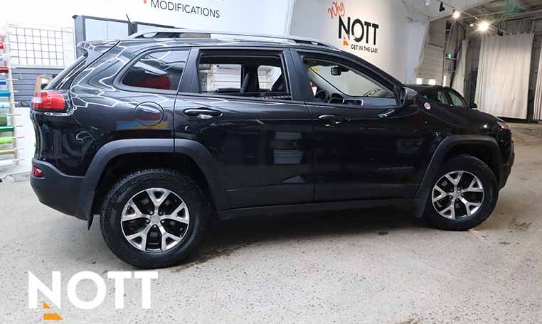 2016 JEEP CHEROKEE TRAILHAWK | Local | Trail Rated