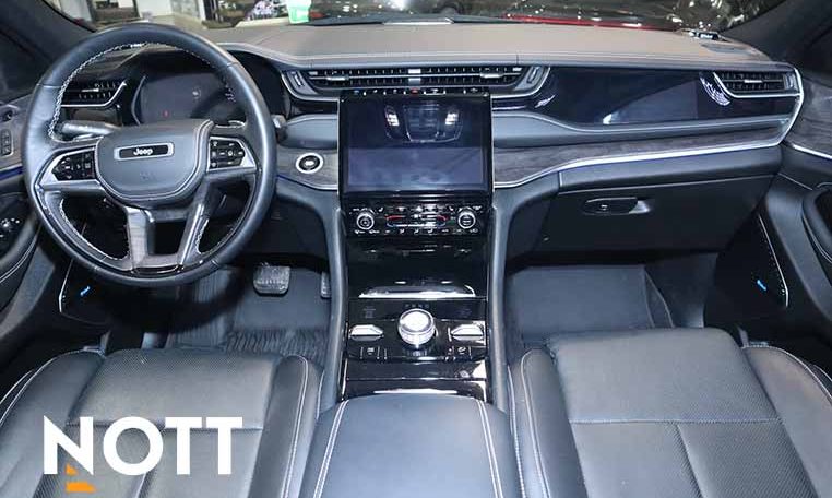 2023 JEEP GRAND CHEROKEE OVERLAND Low KMs | Fully Loaded