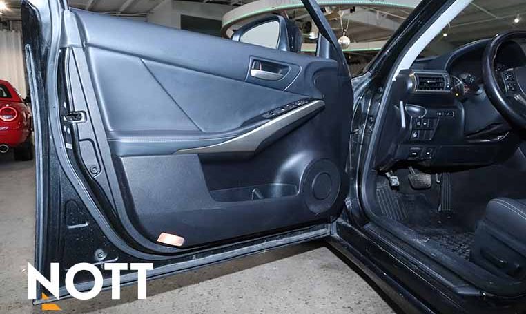 2020 LEXUS IS 300 | No Accidents