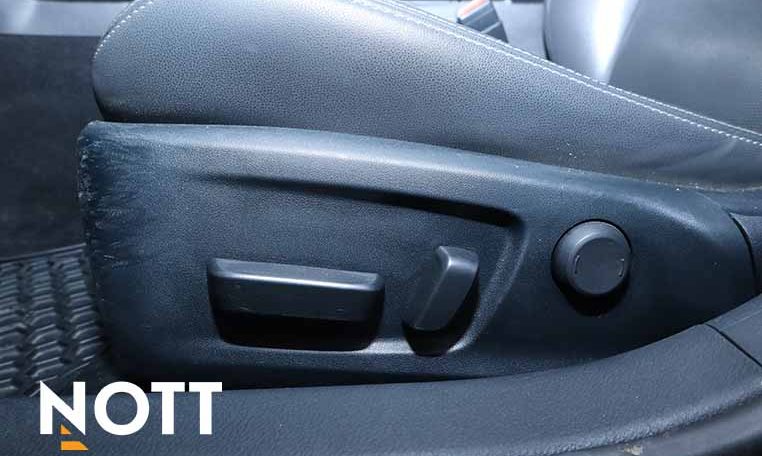 2020 LEXUS IS 300 | No Accidents