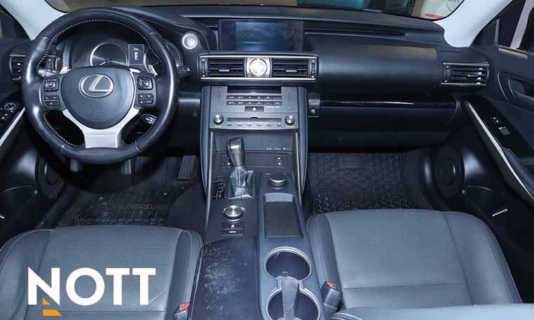 2020 LEXUS IS 300 | No Accidents