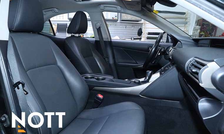 2020 LEXUS IS 300 | No Accidents