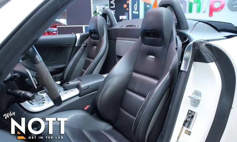 2012 MERCEDES-BENZ SLS AMG | Roadster