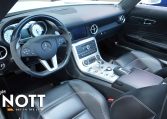 2012 MERCEDES-BENZ SLS AMG | Roadster
