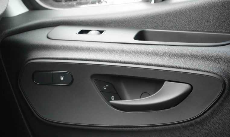 2023 MERCEDES-BENZ SPRINTER 2500