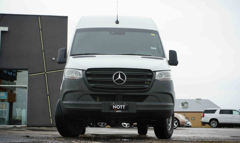 2023 MERCEDES-BENZ SPRINTER 2500