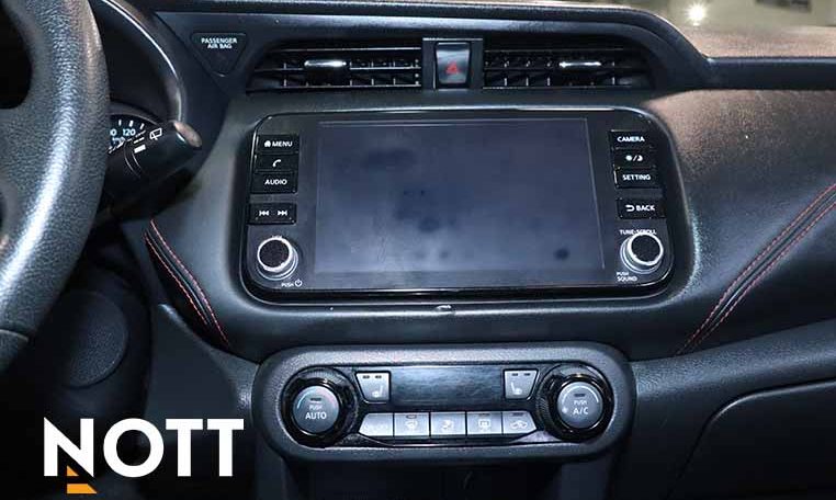 2024 NISSAN KICKS SR | 2 SETS OF WHEELS | LOCAL MB