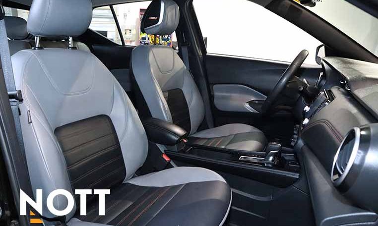 2024 NISSAN KICKS SR | 2 SETS OF WHEELS | LOCAL MB