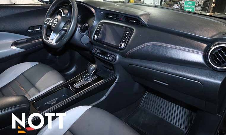 2024 NISSAN KICKS SR | 2 SETS OF WHEELS | LOCAL MB