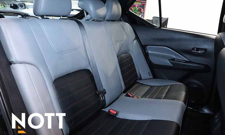 2024 NISSAN KICKS SR | 2 SETS OF WHEELS | LOCAL MB