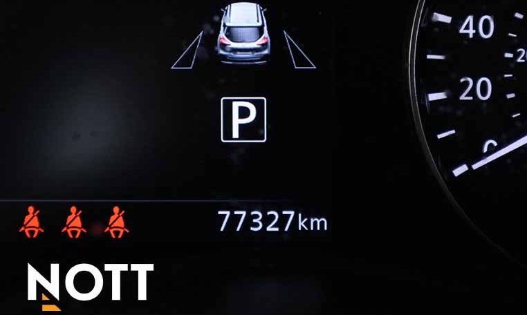 2024 NISSAN KICKS SR | 2 SETS OF WHEELS | LOCAL MB