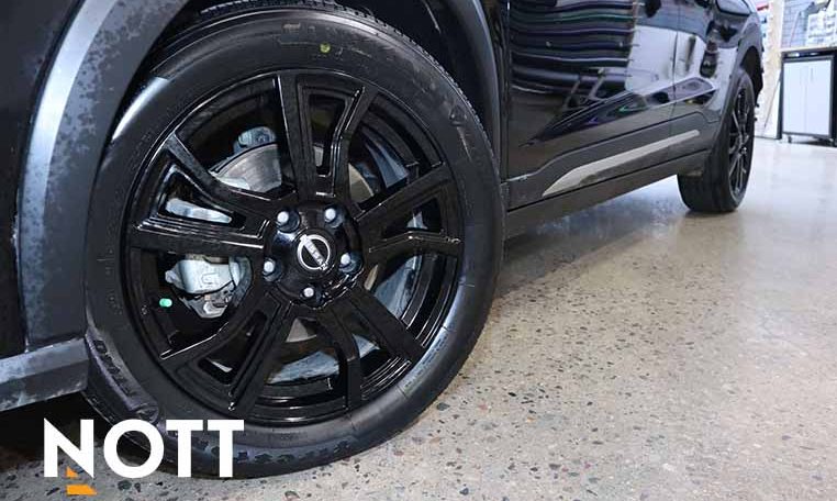 2024 NISSAN KICKS SR | 2 SETS OF WHEELS | LOCAL MB