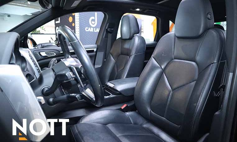 2016 PORSCHE Cayenne LOCAL | ONE OWNER