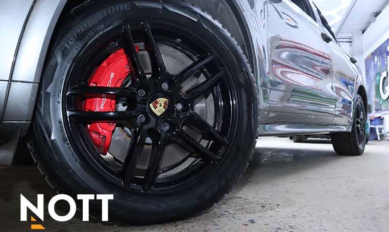 2016 PORSCHE Cayenne GTS Red Interior | Twin Turbo | AWD | Loaded