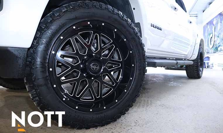 2022 RAM 1500 LOCAL | LOW KMS