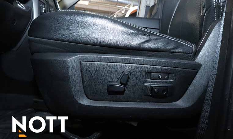 2018 RAM 3500 LARAMIE CREW CAB