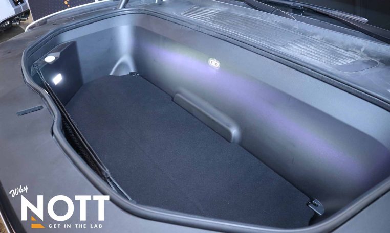 2023 RIVIAN R1T Adventure Quad-Motor Large Pack | Large Pack