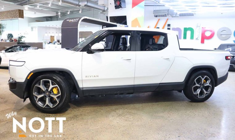 2023 RIVIAN R1T Adventure Quad-Motor Large Pack | Large Pack