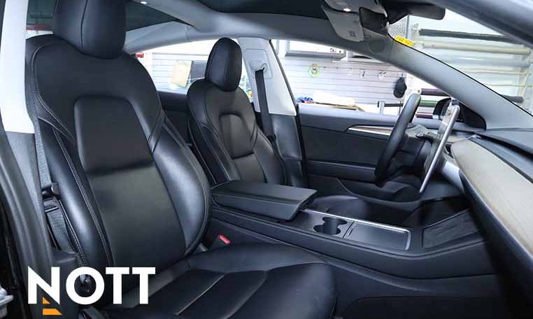 2021 TESLA MODEL 3 LONG RANGE | Wireless Phone Charging