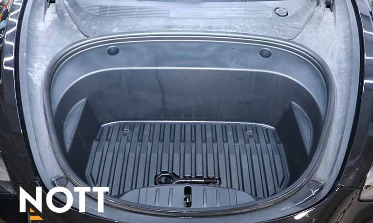 2021 TESLA MODEL 3 LONG RANGE | Wireless Phone Charging