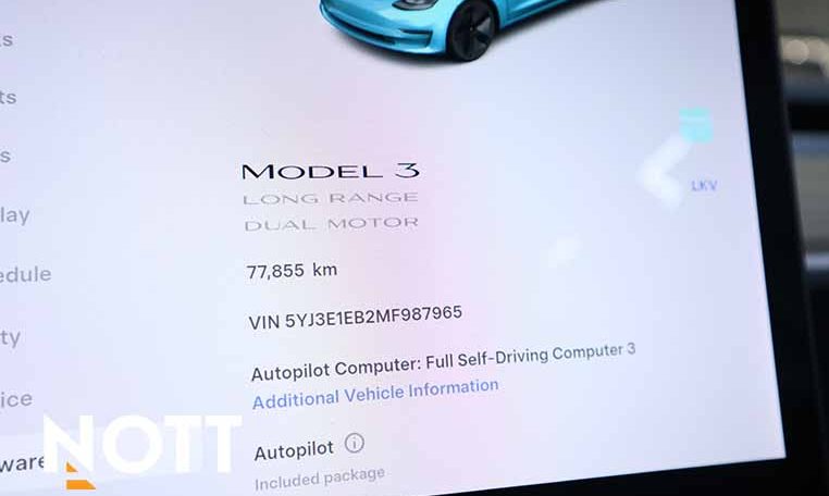 2021 TESLA MODEL 3 LONG RANGE | Wireless Phone Charging