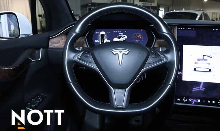 2020 TESLA Model X LONG RANGE