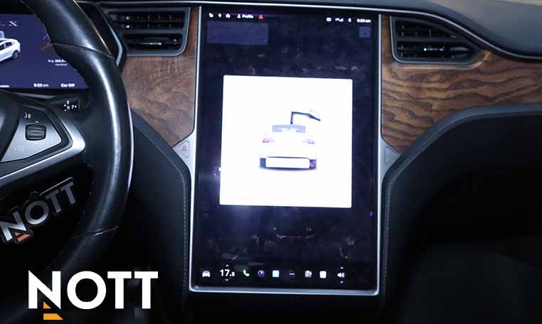 2020 TESLA Model X LONG RANGE