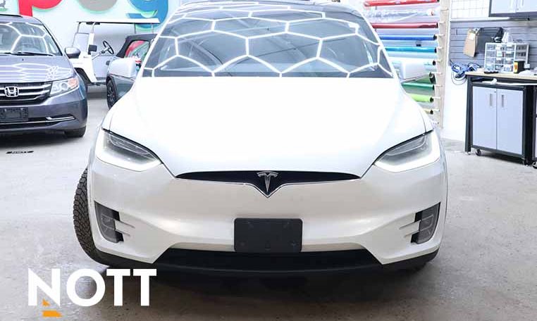 2020 TESLA Model X LONG RANGE